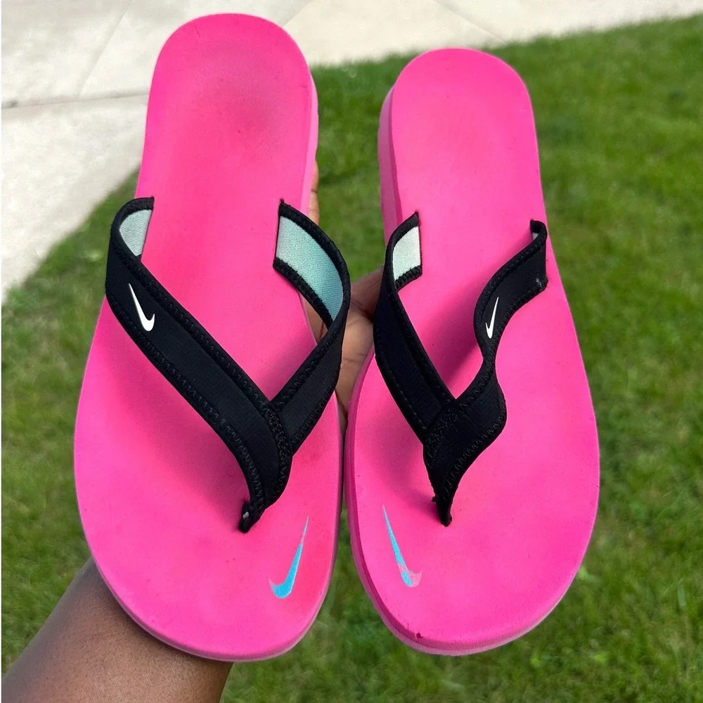 Nike Ultra Celso Girl Thong Women's Sandals Size 9 Pink